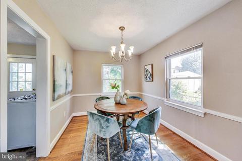 10015 Sutherland Rd, Silver Spring, MD 20901 photo 9