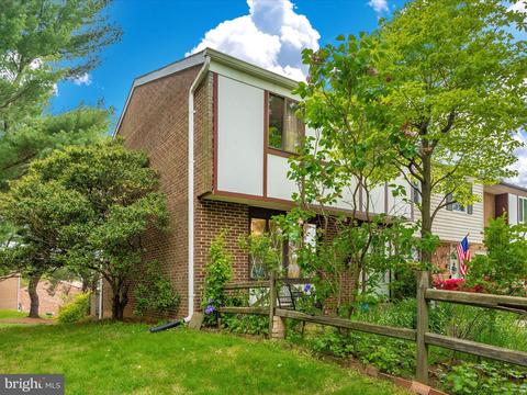 19128 Aldenham Ct, Germantown, MD 20876