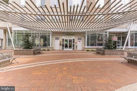 930 Wayne Ave #1305, Silver Spring, MD 20910 photo 4