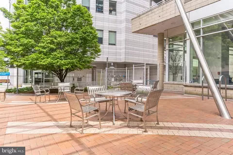 930 Wayne Ave #1305, Silver Spring, MD 20910 photo 7