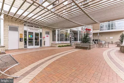 930 Wayne Ave #1305, Silver Spring, MD 20910 photo 6