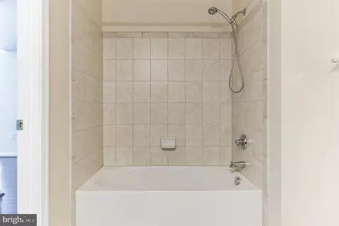 930 Wayne Ave #1305, Silver Spring, MD 20910 photo 11