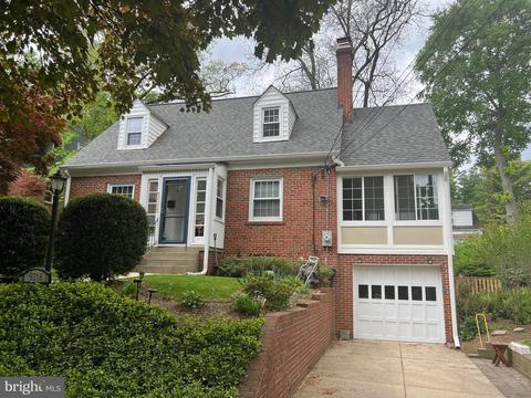 9218 Mintwood St, Silver Spring, MD 20901 photo 2