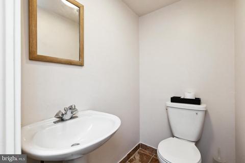 9218 Mintwood St, Silver Spring, MD 20901 photo 37