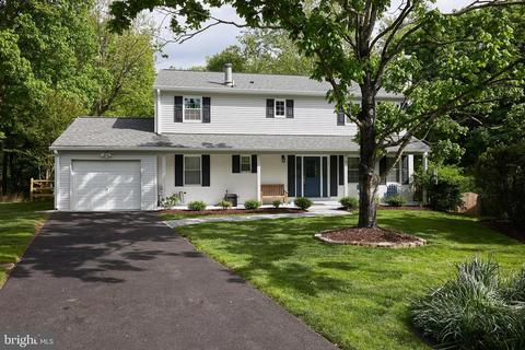 5 Pueblo Ct, Gaithersburg, MD 20878