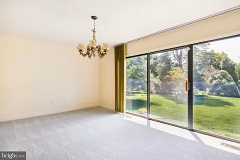 401 Quaint Acres Dr, Silver Spring, MD 20904 photo 7