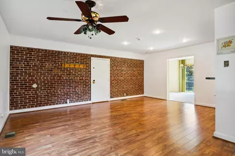 401 Quaint Acres Dr, Silver Spring, MD 20904 photo 11