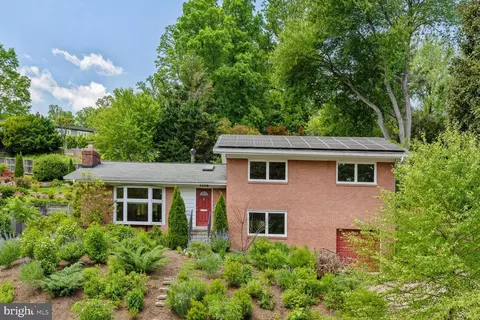 3106 Brooklawn Ter, Chevy Chase, MD 20815