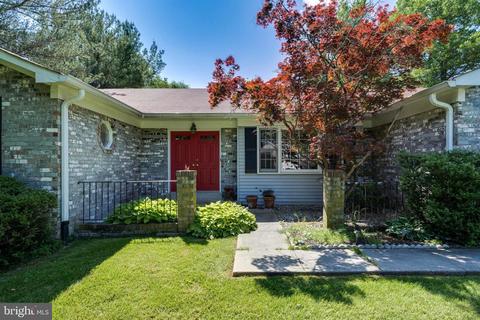 2005 Mayflower Dr, Silver Spring, MD 20905 photo 2