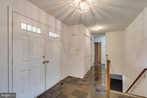 2005 Mayflower Dr, Silver Spring, MD 20905 photo 6