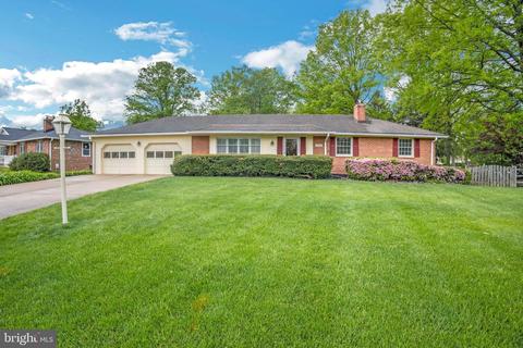 18908 Willow Grove Rd, Olney, MD 20832