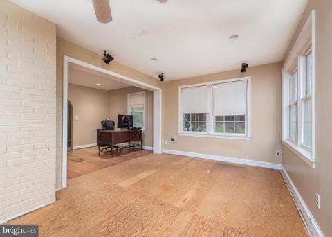 9902 Sutherland Rd, Silver Spring, MD 20901 photo 13