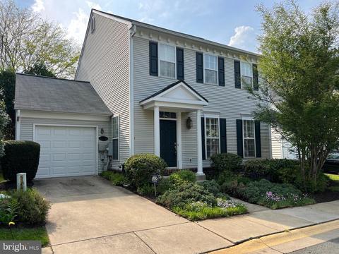 20321 Swallow Point Rd, Montgomery Village, MD 20886