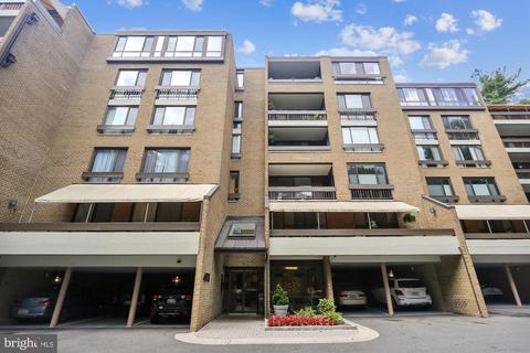 4978 Sentinel Dr #12-302, Bethesda, MD 20816