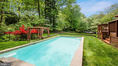 507 Apple Grove Rd, Silver Spring, MD 20904