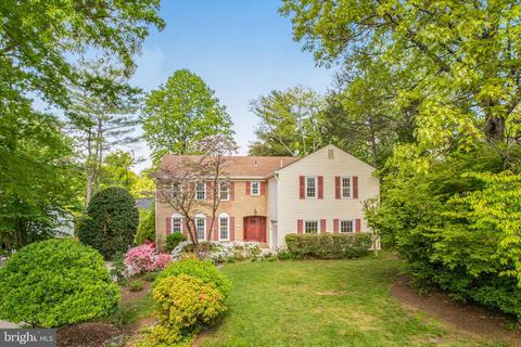 10324 Bells Mill Ter, Potomac, MD 20854