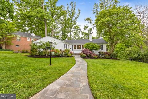 7208 Bybrook Ln, Chevy Chase, MD 20815