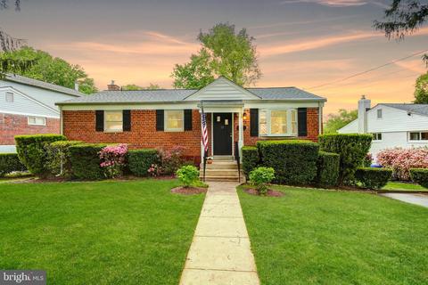 4801 Wyaconda Rd, Rockville, MD 20852