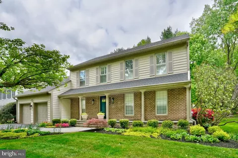 932 Farm Haven Dr, Rockville, MD 20852