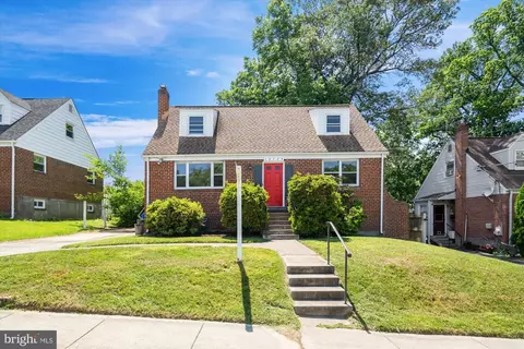 12724 Feldon St, Silver Spring, MD 20906