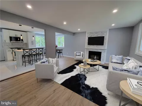 8825 Lanier Dr, Silver Spring, MD 20910 photo 6
