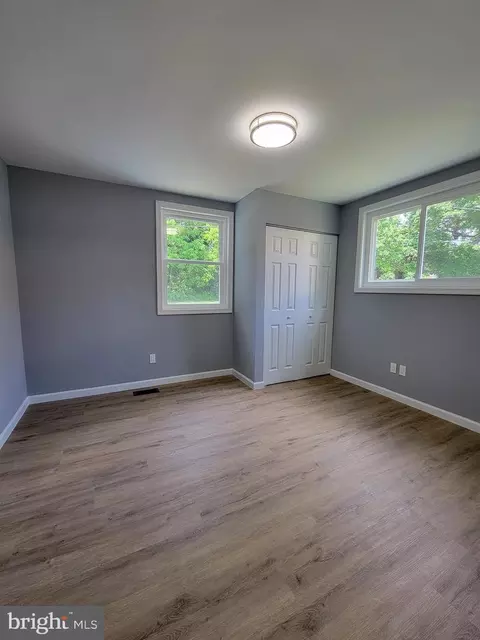 8825 Lanier Dr, Silver Spring, MD 20910 photo 33