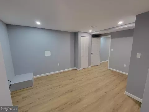 8825 Lanier Dr, Silver Spring, MD 20910 photo 47