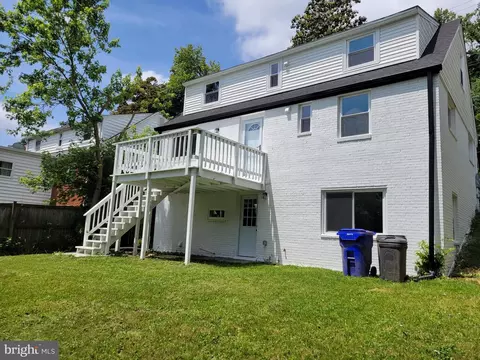 8825 Lanier Dr, Silver Spring, MD 20910 photo 3