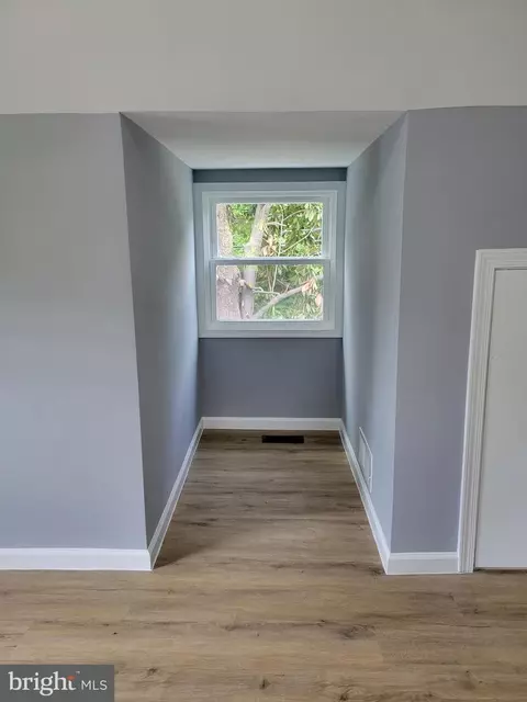 8825 Lanier Dr, Silver Spring, MD 20910 photo 30