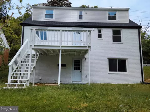 8825 Lanier Dr, Silver Spring, MD 20910 photo 2