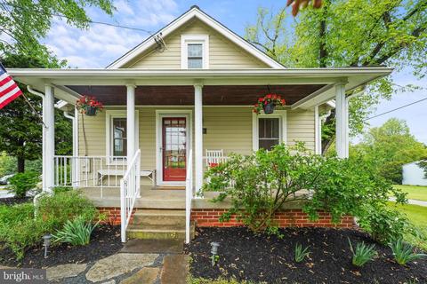 1110 Briggs Chaney Rd, Silver Spring, MD 20905