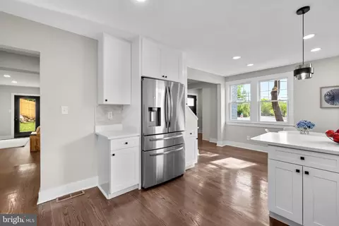 508 Dale Dr, Silver Spring, MD 20910 photo 11