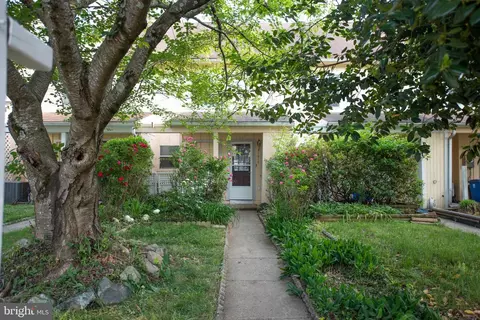 11910 Roan Ln, North Potomac, MD 20878