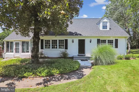 13300 Sherwood Forest Dr, Silver Spring, MD 20904