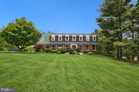 10717 River Rd, Potomac, MD 20854