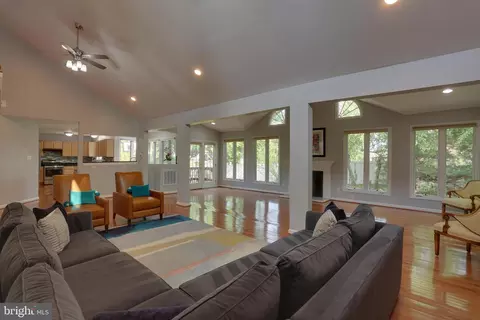1100 Kersey Rd, Silver Spring, MD 20902 photo 15