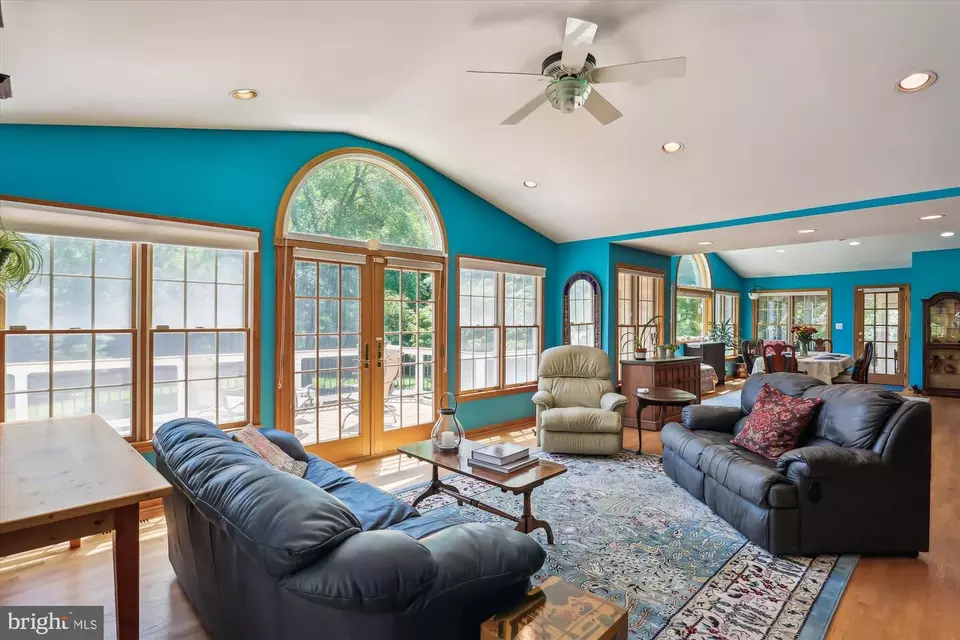  5806 Dimes Rd, Rockville, MD 20855 photo 5