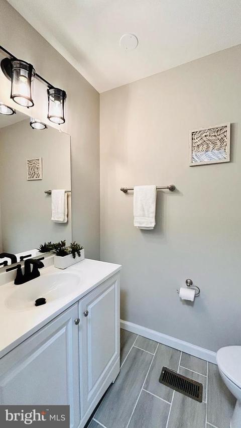 3208 Birchtree Ln, Silver Spring, MD 20906 photo 17