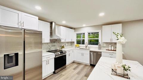 3208 Birchtree Ln, Silver Spring, MD 20906 photo 9