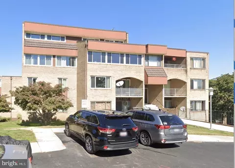 436 Girard St #240, Gaithersburg, MD 20877