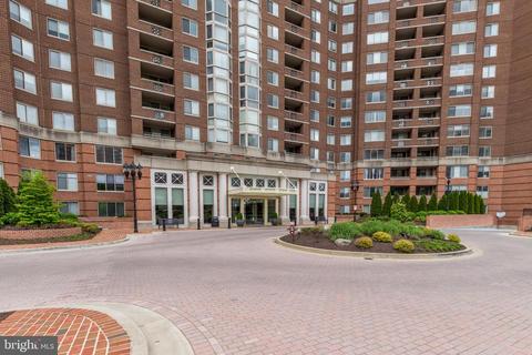 5809 Nicholson Ln #710, Rockville, MD 20852