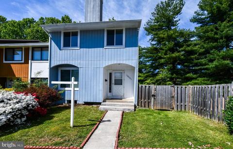 18501 Eagles Roost Dr, Germantown, MD 20874