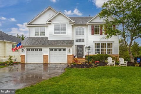 4832 Broom Dr, Olney, MD 20832