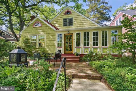 104 Elm Ave, Takoma Park, MD 20912
