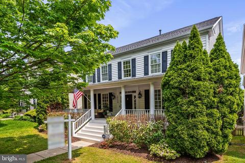19009 Noble Oak Dr, Germantown, MD 20874