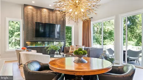3741 Glenmoor Reserve Ln, Chevy Chase, MD 20815