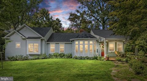 204 Dogwood Ave, Takoma Park, MD 20912