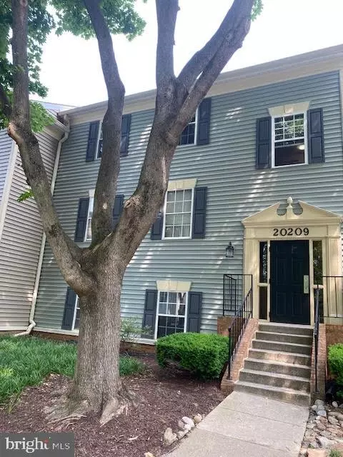 20209 Shipley Ter #1-B-10, Germantown, MD 20874
