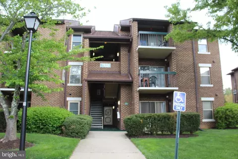 7923 Coriander Dr #303, Gaithersburg, MD 20879