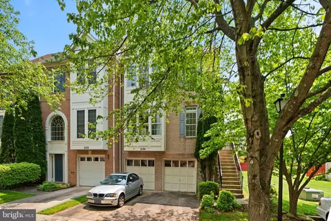 2124 Chippewa Pl, Silver Spring, MD 20906 photo 2